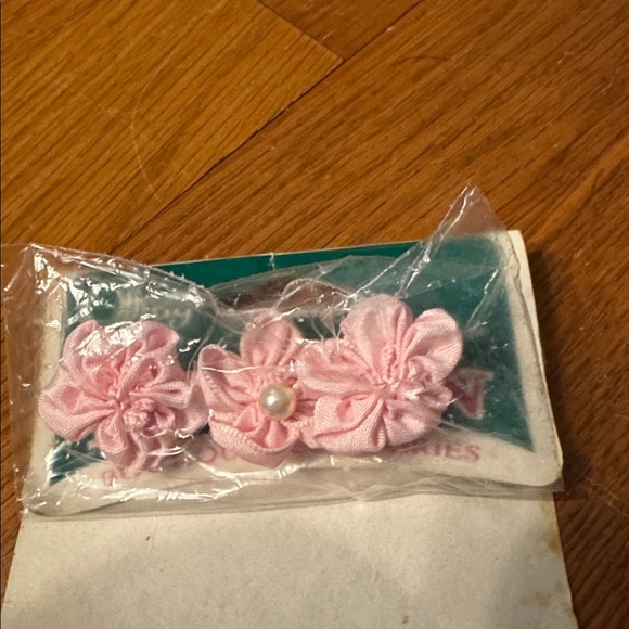 Offray Pink Ribbon Flowers doll house sewing - Picture 2 of 2